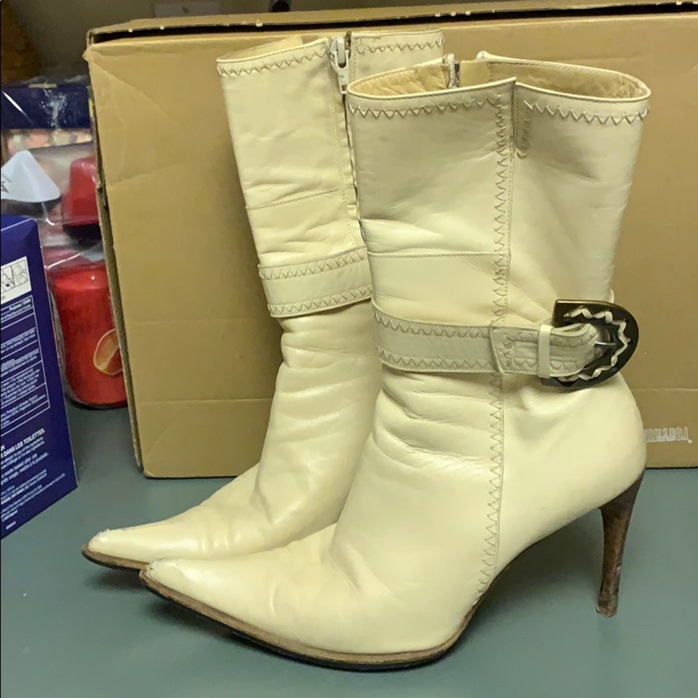 Softer leather boot size 37